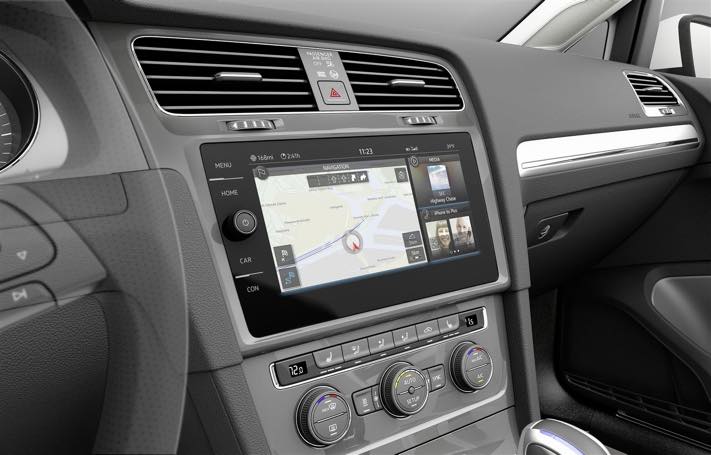 CES 2016 e-Golf Touch come scoprire le caratteristiche dell'auto e le novità